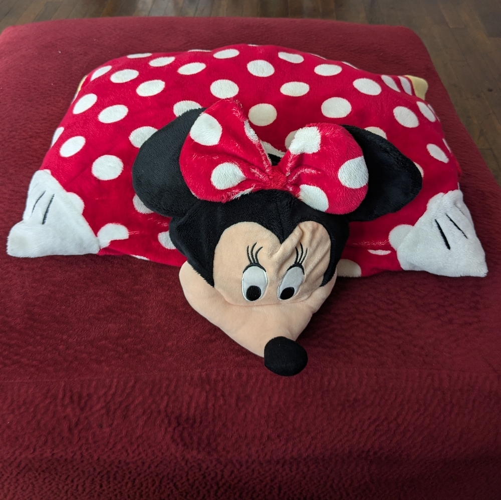Disney Minnie Mouse Red and Black Pillow Pet